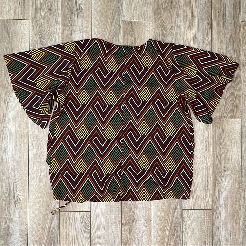 Goddess Ruched Drawstring Geometric Print Blouse - Picture 3 of 4